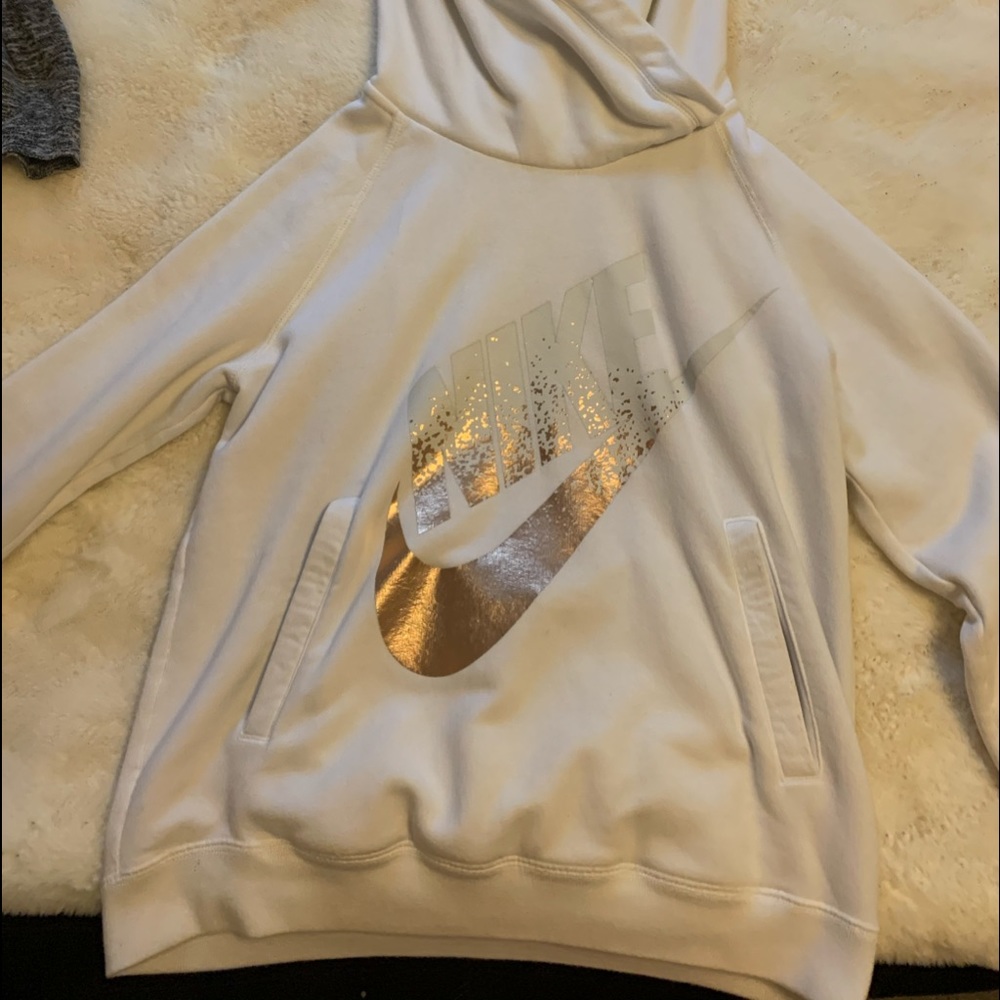 Nike hoodie